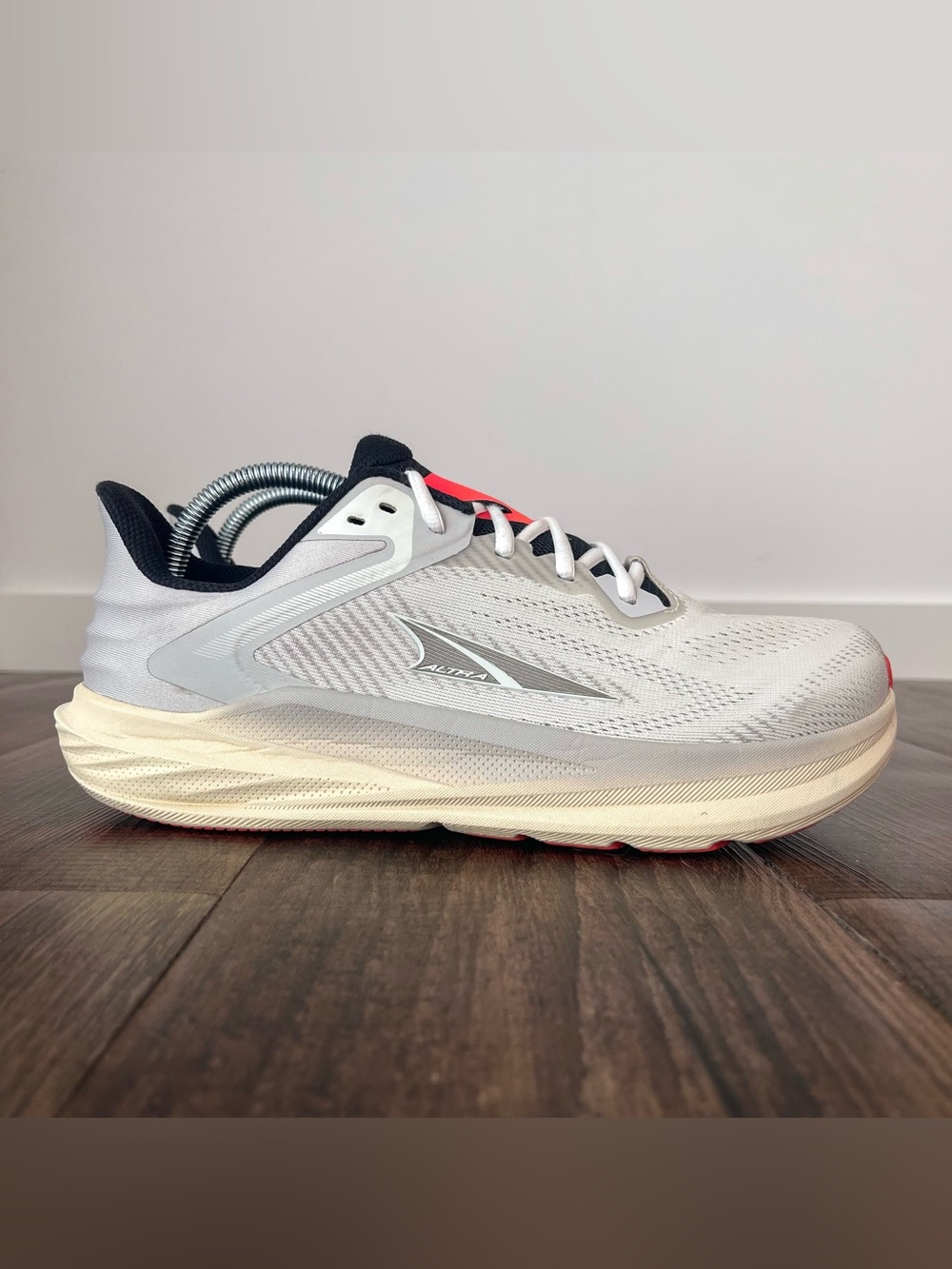 Altra Torin 8 Running Shoe Lightweight Sneaker Zero Drop Men Size 8.5 Light Gray